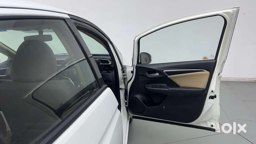 Honda Jazz V At I-vtec, 2015, Petrol