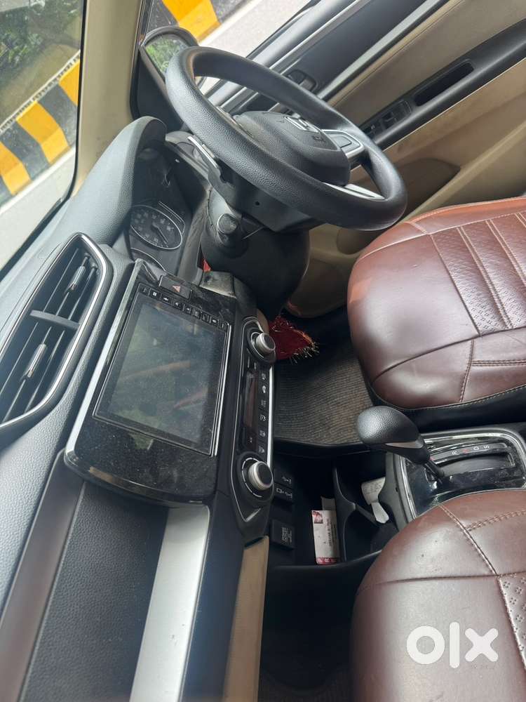 Honda Amaze 2023 Petrol Automatic Top Model 1st Owner