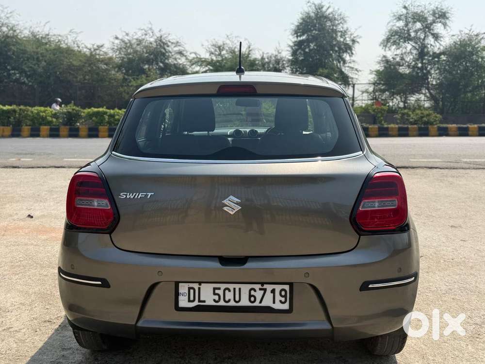 Maruti Suzuki Swift 1.2 Vxi (o), 2023, Petrol