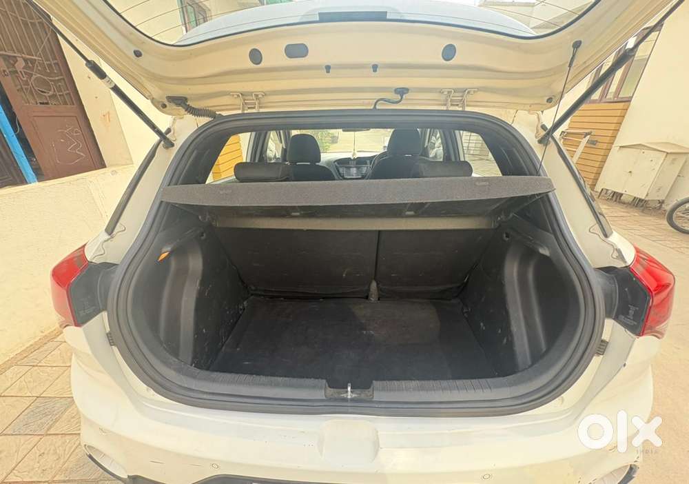 Hyundai I20 Active 2015 Diesel 103500 Km Driven