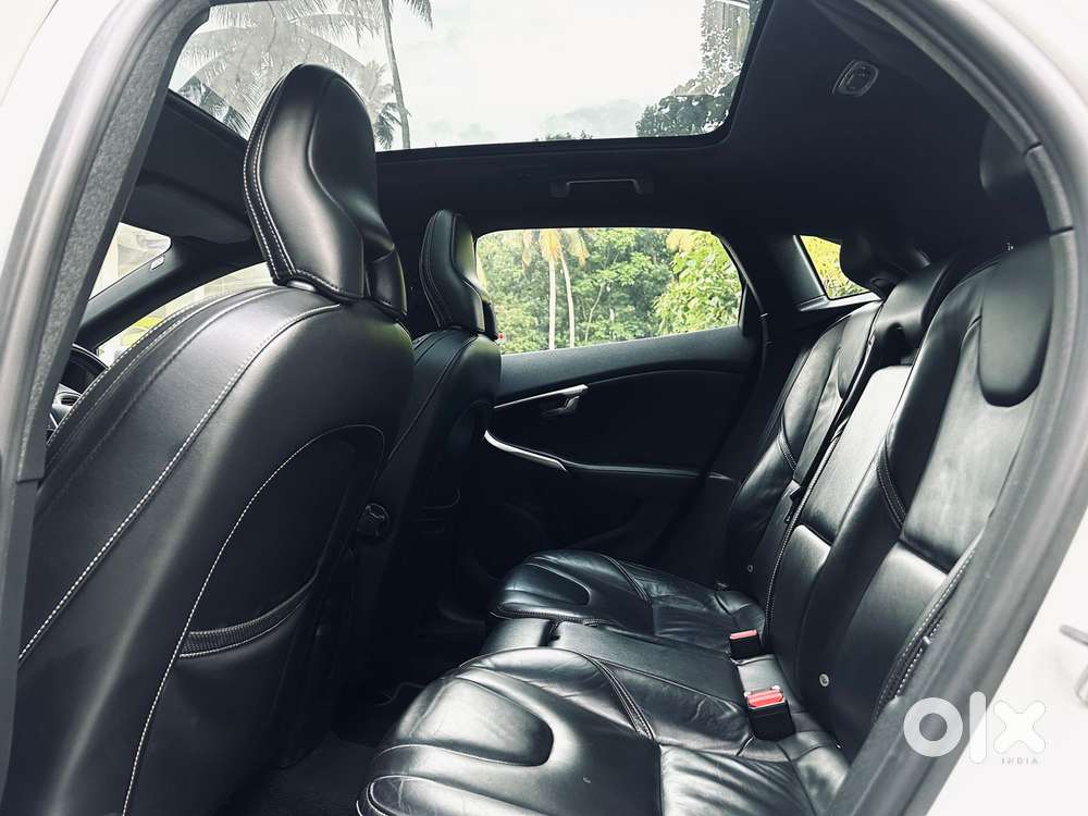 Volvo V40 D3 R Design, 2016, Diesel