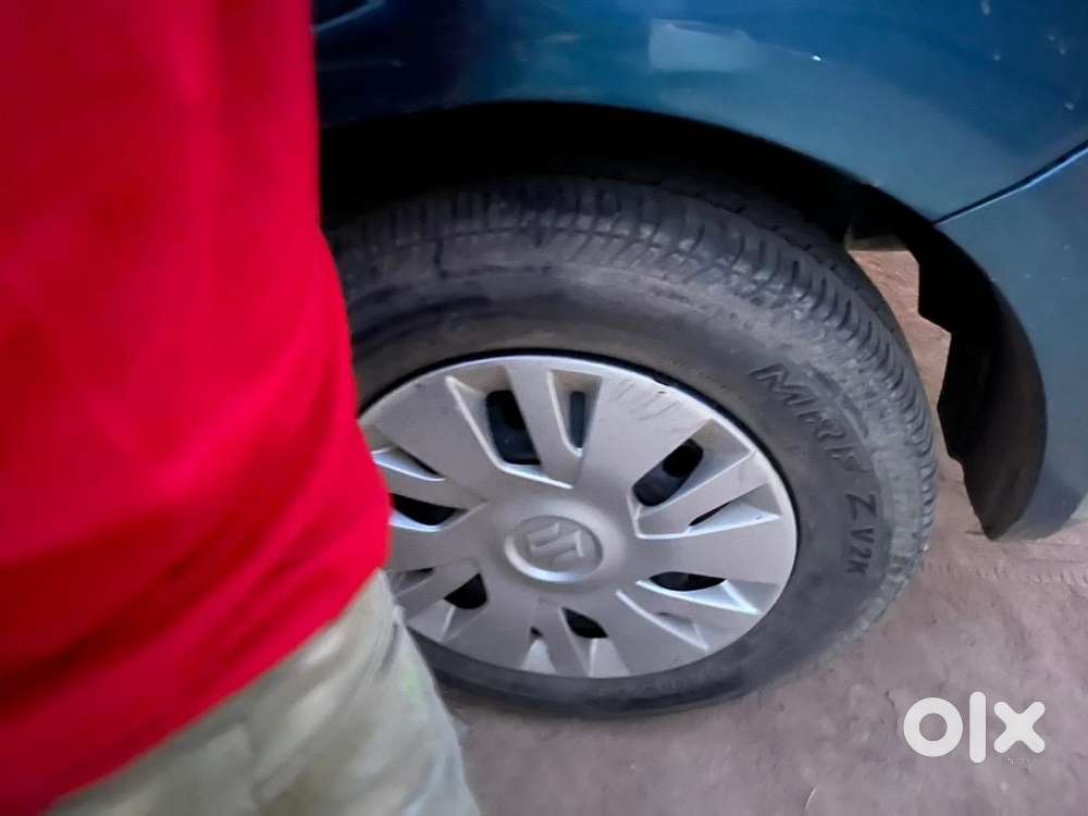 Maruti Suzuki Swift Dzire 2014 Petrol Well Maintained