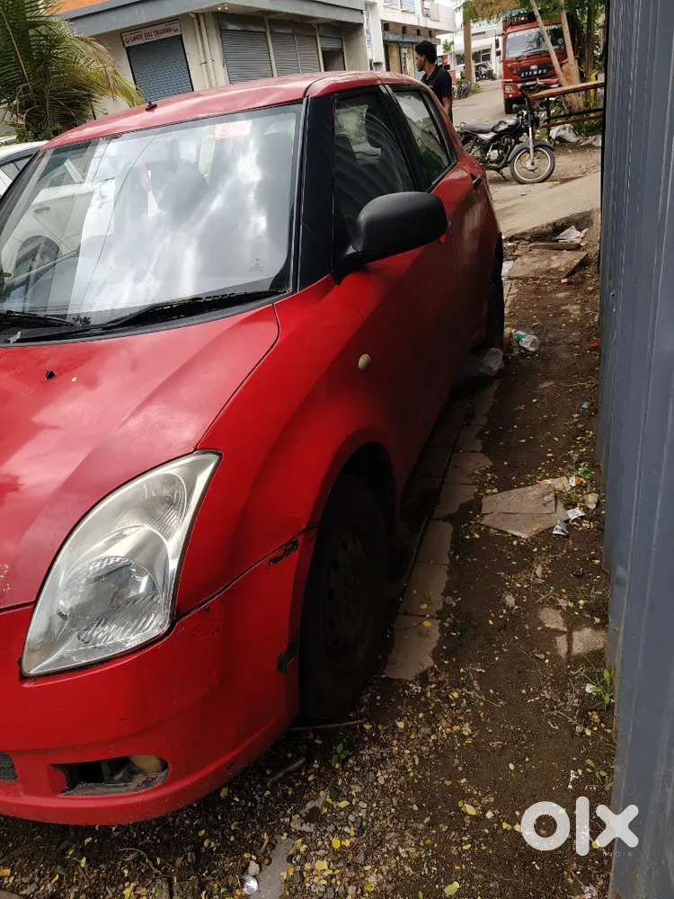 Maruti Suzuki Swift 2006 Petrol 18000 Km Driven