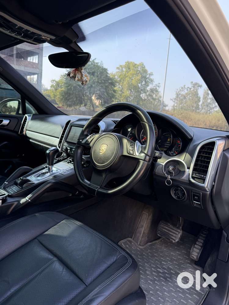 Porsche Cayenne V6 Tiptronic, 2011, Petrol