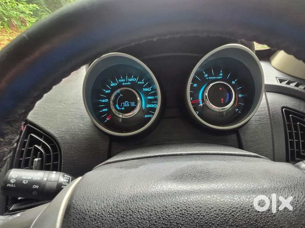 Mahindra Xuv500 Diesel 2015
