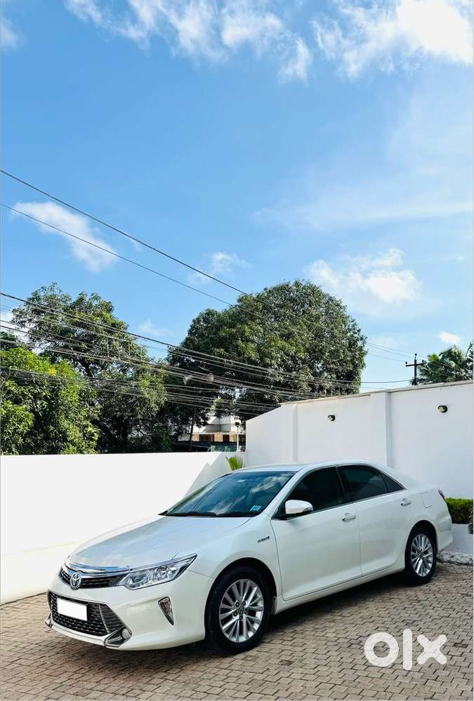 Toyota Camry Hybrid 2016 Manufactured Orginal Kerala