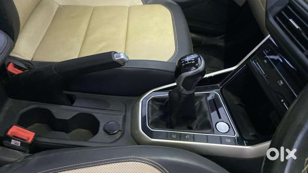 Volkswagen Virtus 1.0 Topline Tsi, 2022, Petrol
