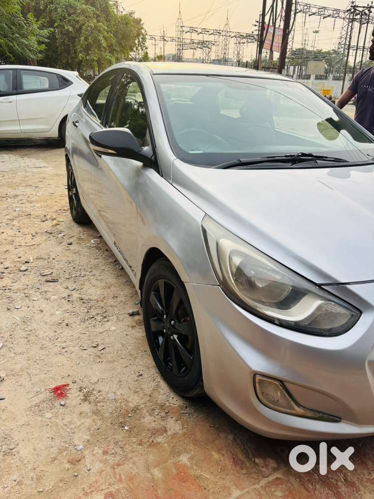 Hyundai Verna 2013 Km Driven