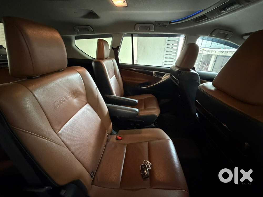 Toyota Innova Crysta 2021 Diesel At