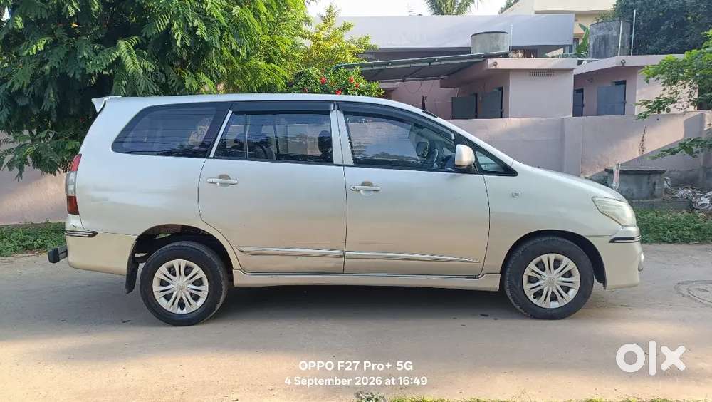 Toyota Innova 2.5 G4 2015