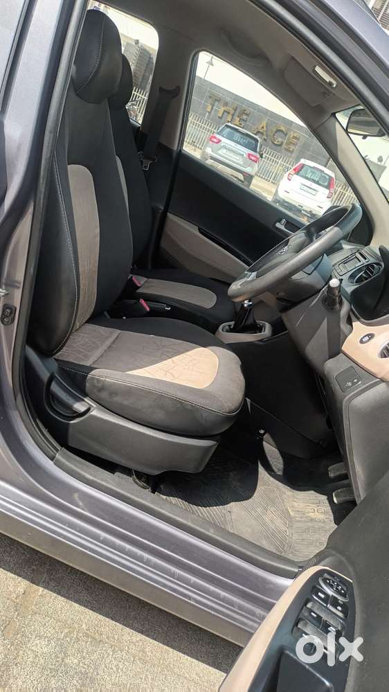 Hyundai Grand I10 2013-2016 Sportz, 2014, Petrol