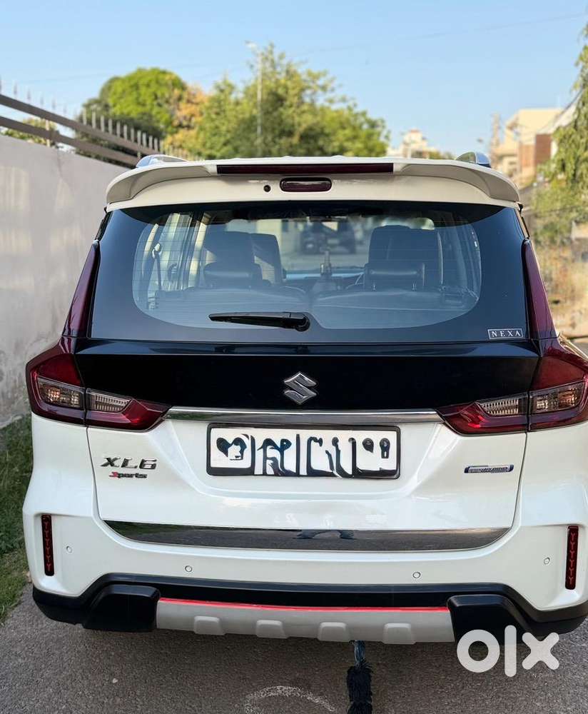 Maruti Suzuki Xl6 2021 December Petrol Well Maintained
