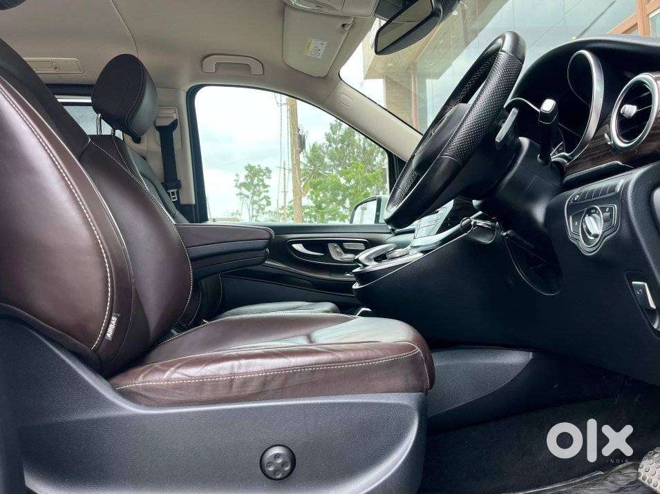 Mercedes-benz V-class 2.1 220 Expression Diesel At, 2019, Diesel