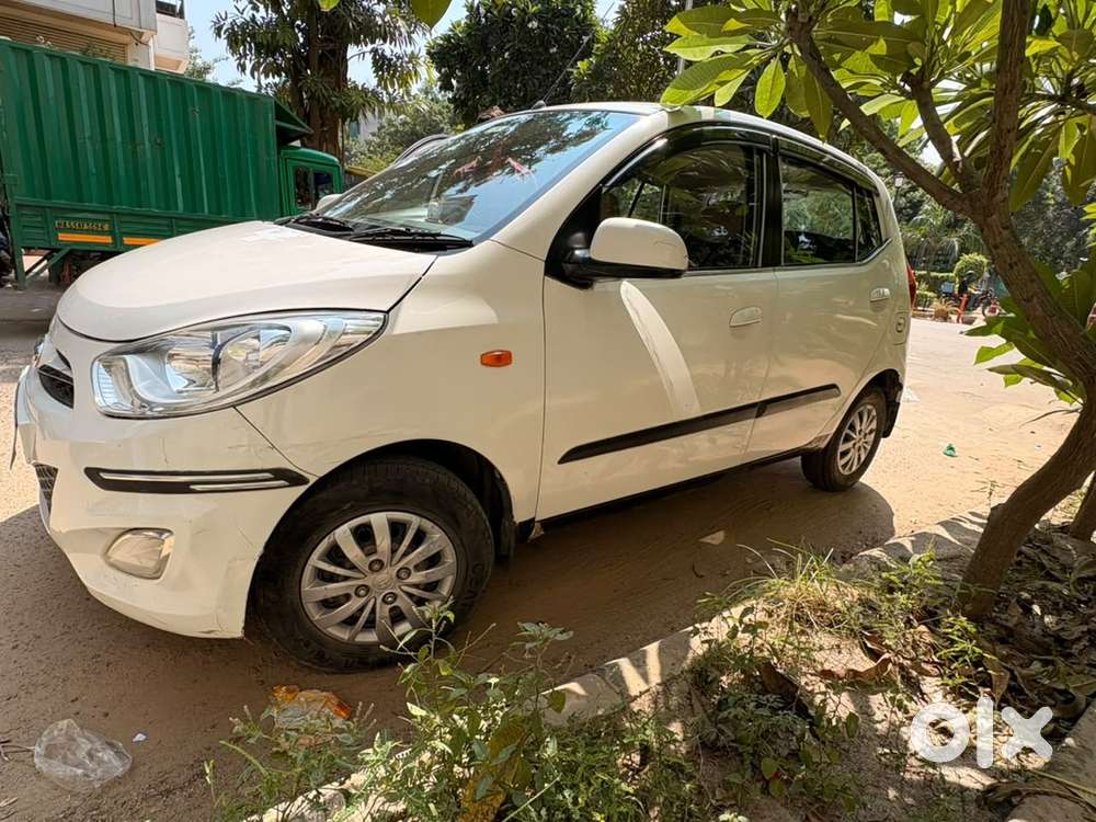 Hyundai I10 Sportz 2015