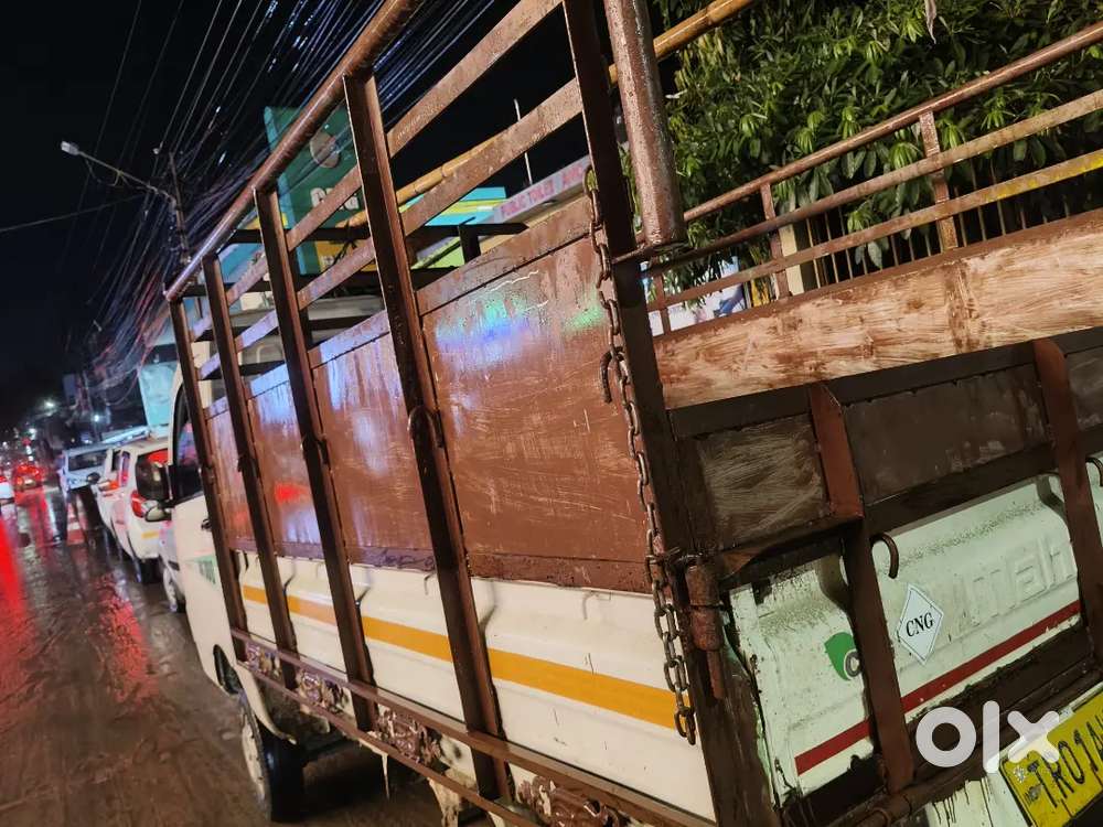 Mahindra Supro 2023 Cng & Hybrids 15000 Km Driven