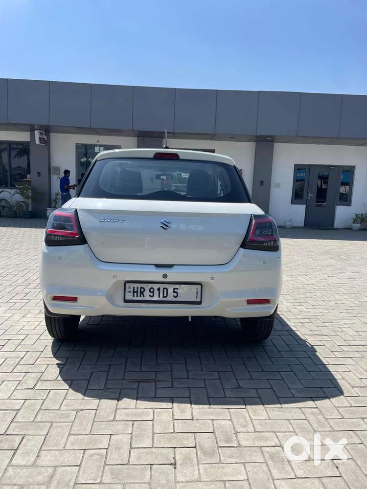 Maruti Suzuki Swift Vxi Optional, 2025, Petrol