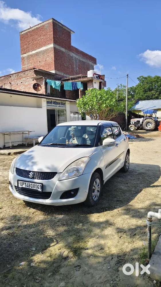 Maruti Suzuki Swift Vxi 2012