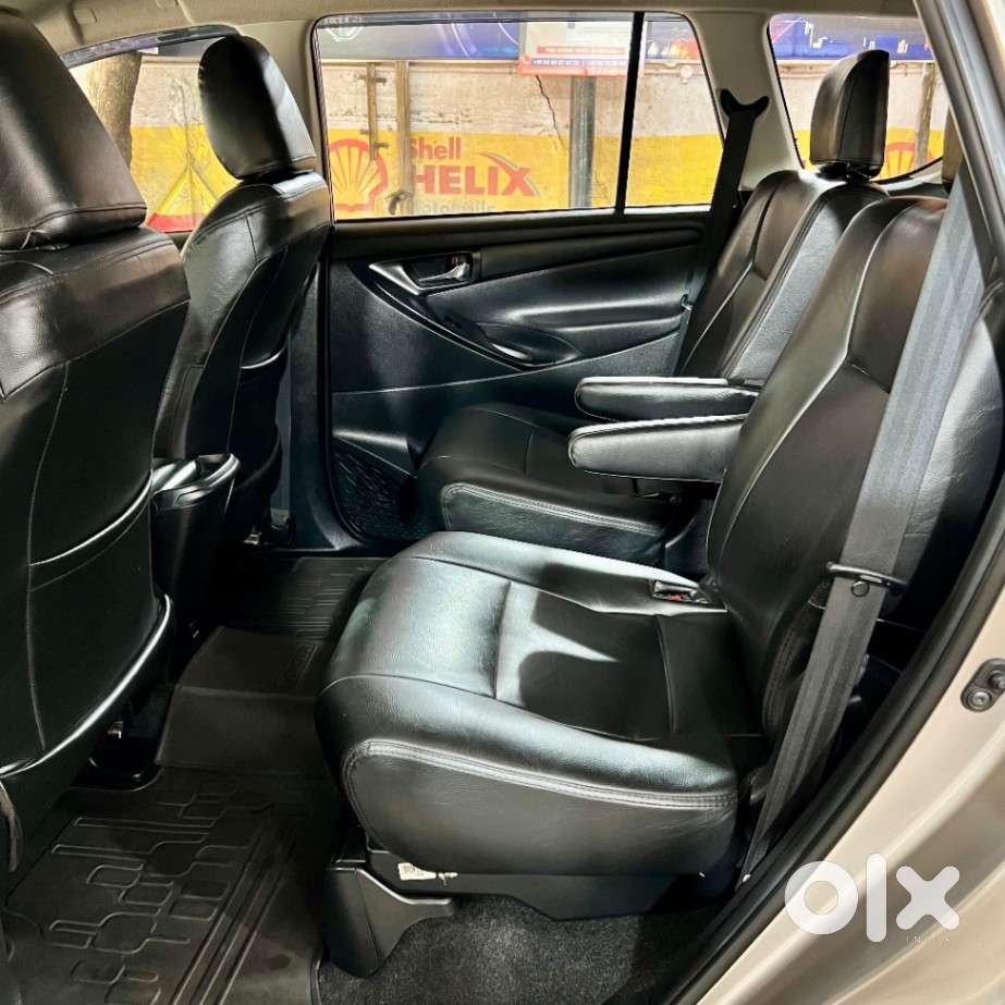 Toyota Innova Crysta [2020-ongoing] 2.4 Gx 7 Str, 2021, Diesel