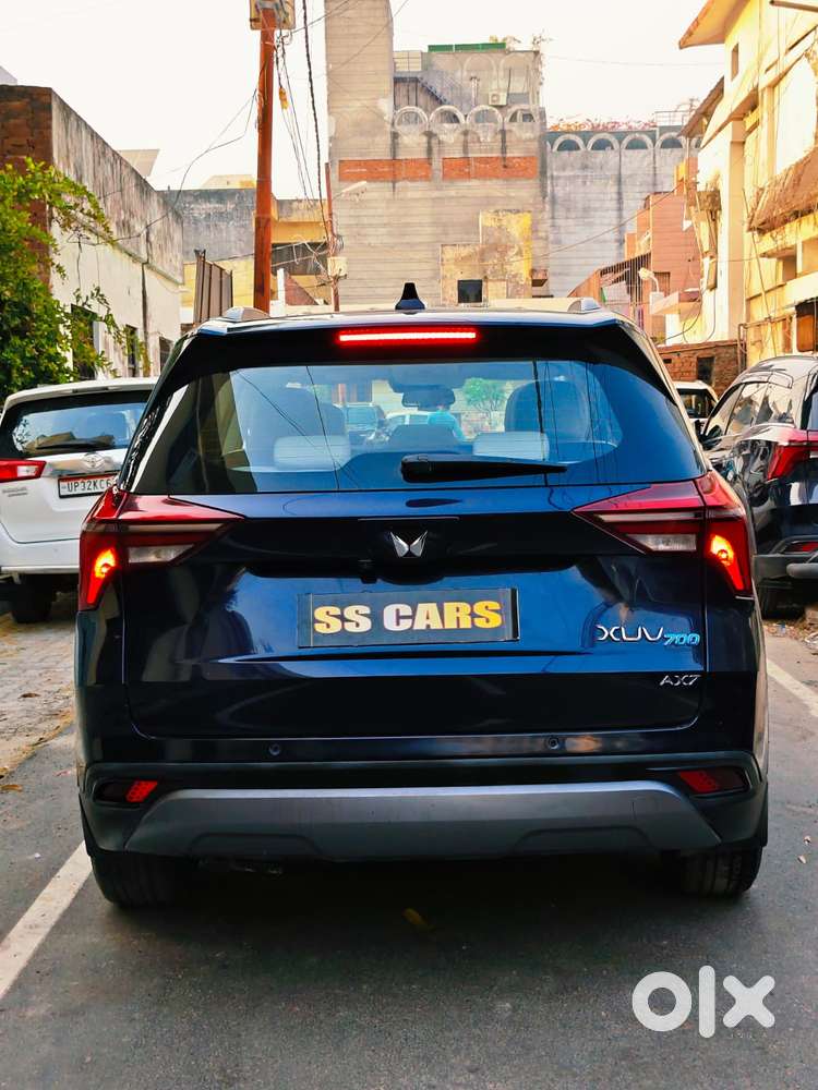 Mahindra Xuv700 2.2 Ax 7 Diesel Mt Luxury Pack Str, 2022, Diesel