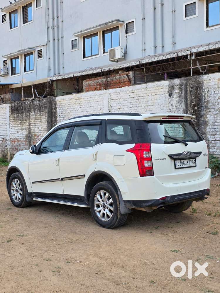 Mahindra Xuv500 2.2 W10, 2015, Diesel