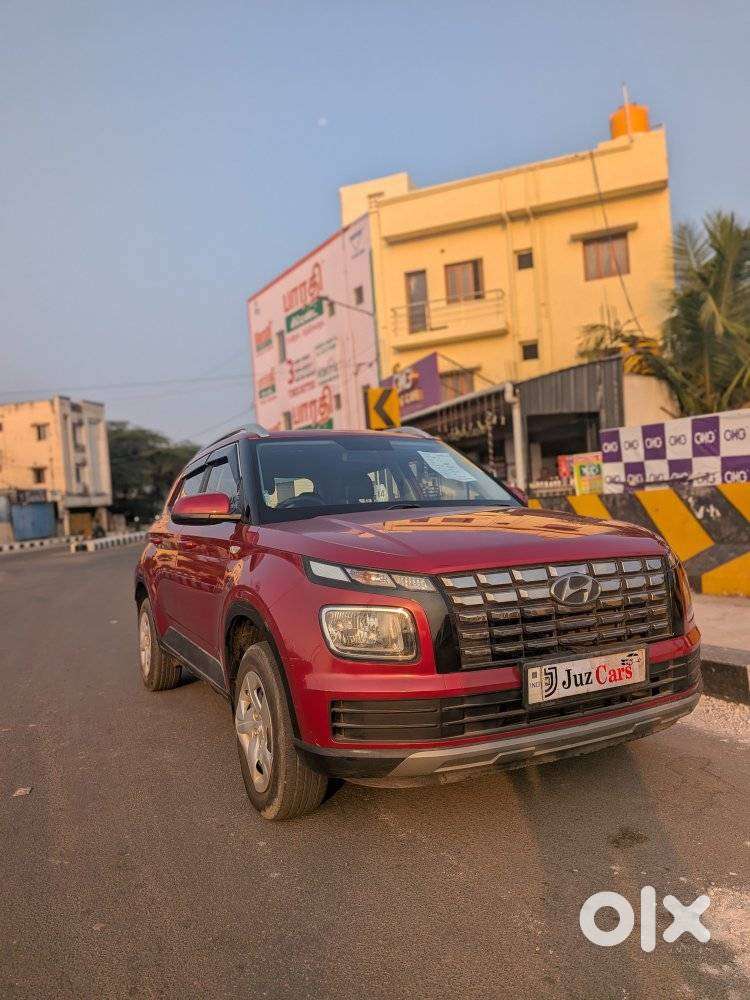 Hyundai Venue 1.2 S Plus, 2021, Petrol
