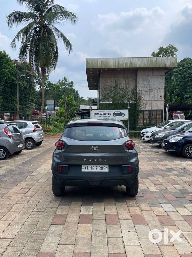 Tata Punch Camo Accomplished Mt, 2022, Petrol