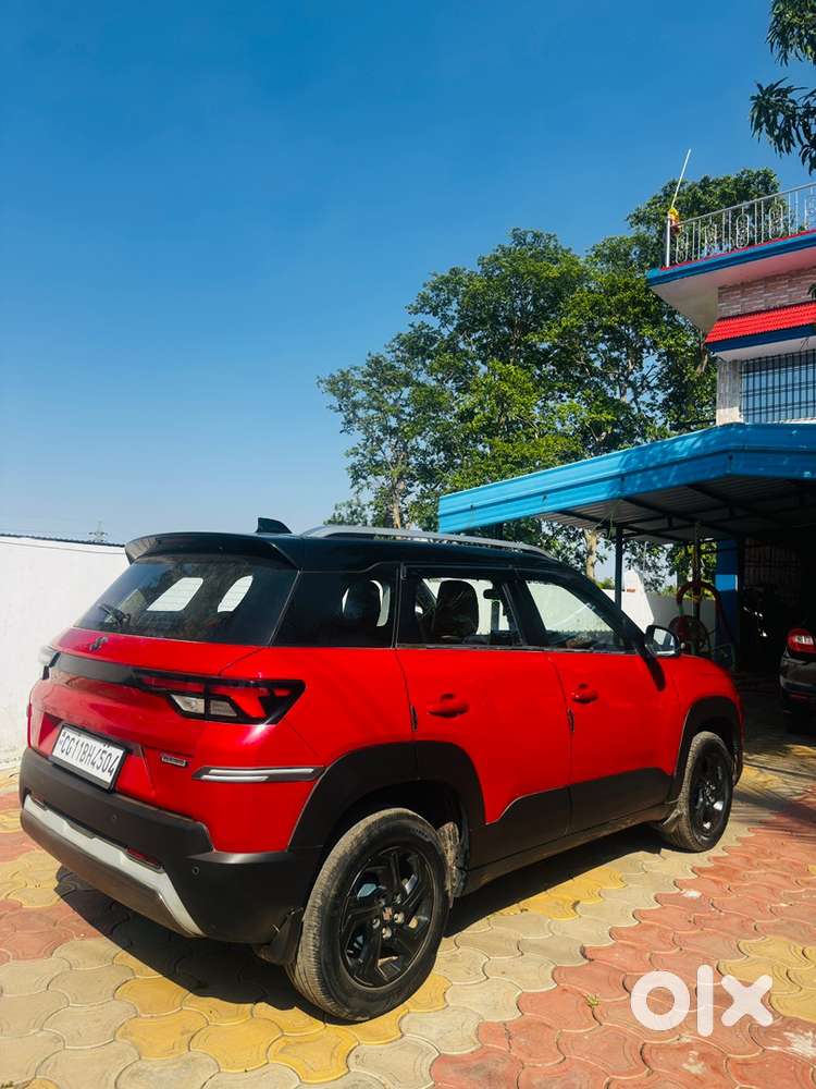 Maruti Suzuki Brezza 2023 Petrol Well Maintained