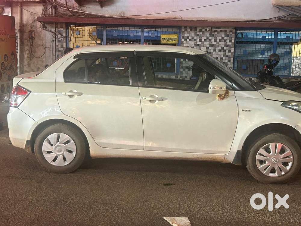 Maruti Suzuki Dzire 2016 Petrol Good Condition