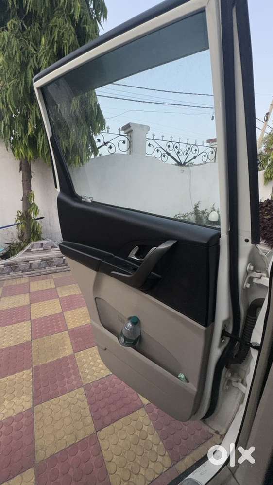 Mahindra Diesel Car 2017
