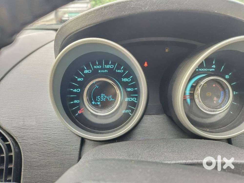 Mahindra Xuv500 2.2 W10, 2016, Diesel