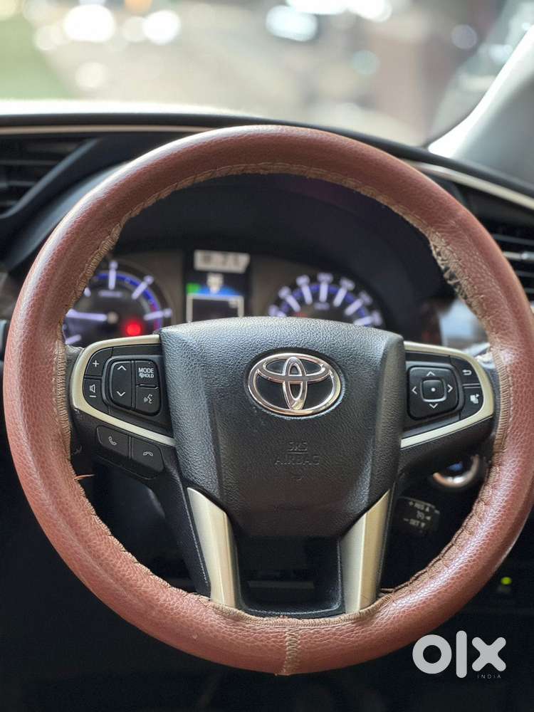 Toyota Innova Crysta 2.8 Z, 2016, Diesel