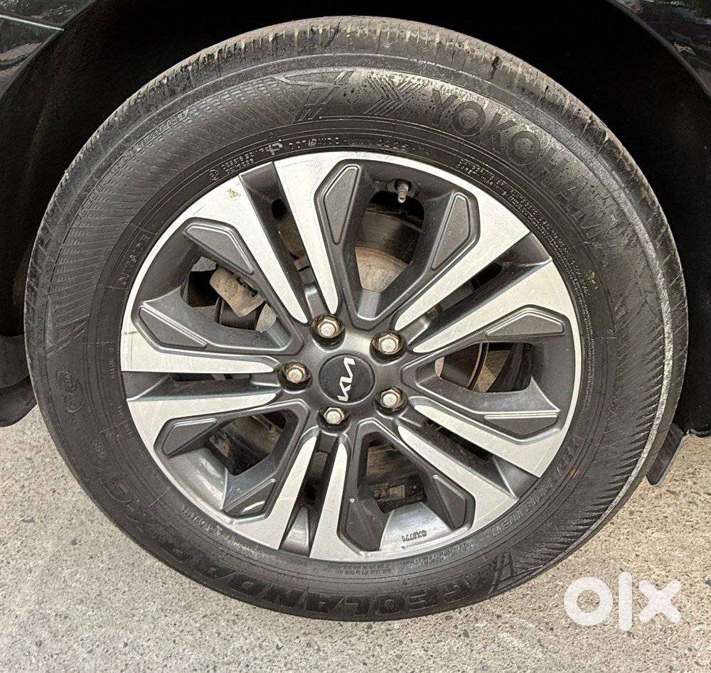 Kia Carnival Limousine Plus 7 Str, 2022, Diesel