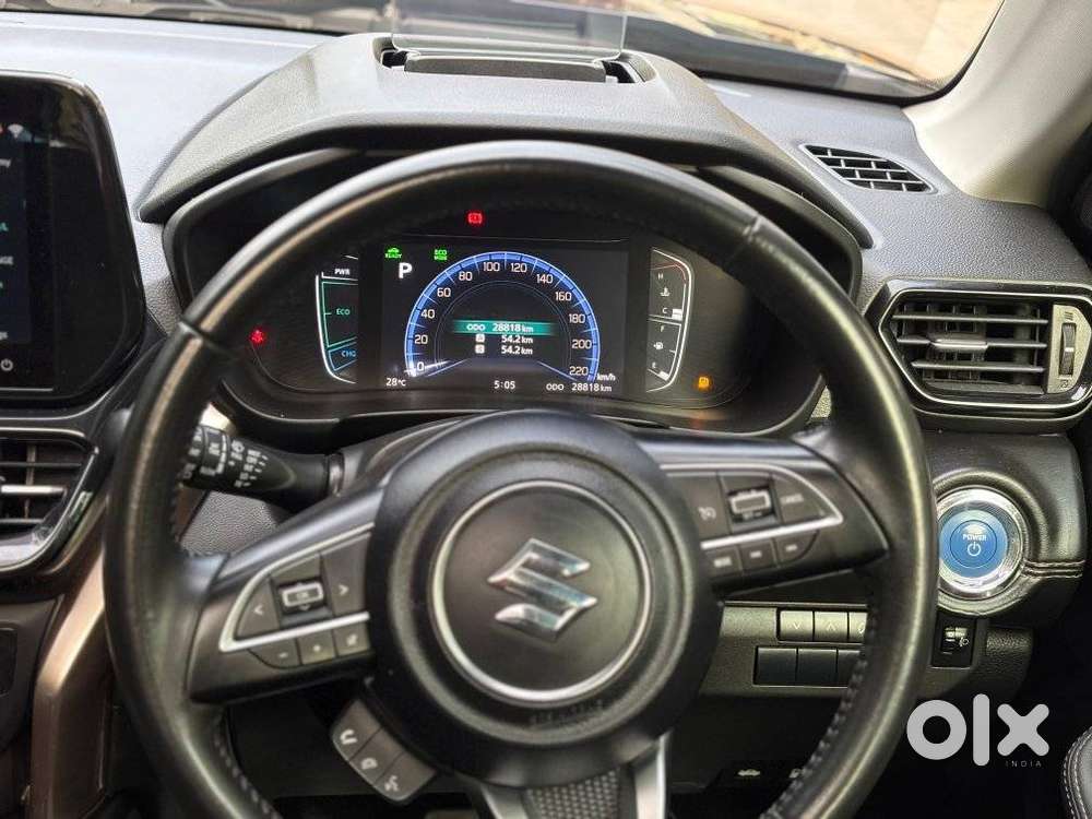 Maruti Suzuki Grand Vitara 1.5 Alpha Smart Hybrid At, 2023, Petrol