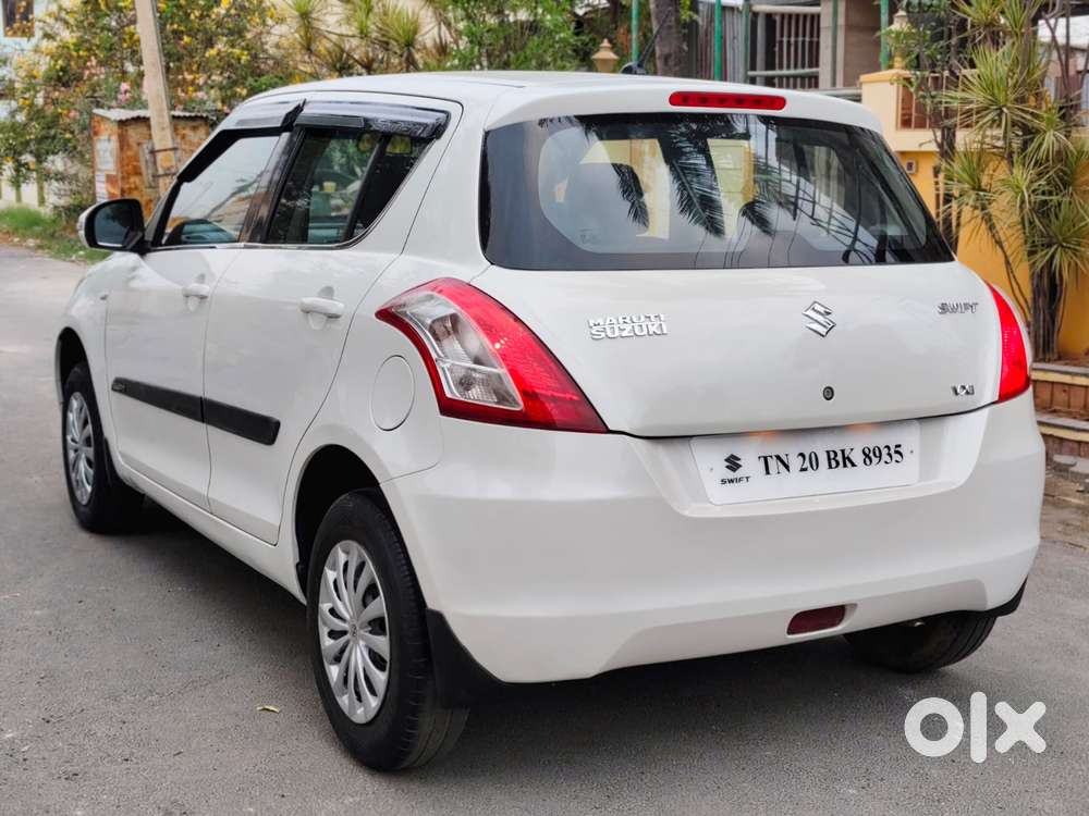 Maruti Suzuki Swift 2011-2014 Vxi, 2012, Petrol