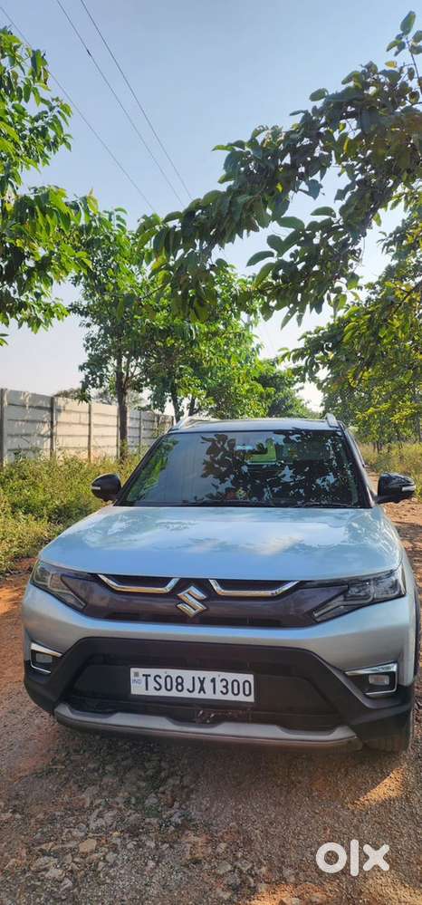 2023 Brezza Zxi+ At Dual Tone | 1 Owner | Sunroof | Negotiable