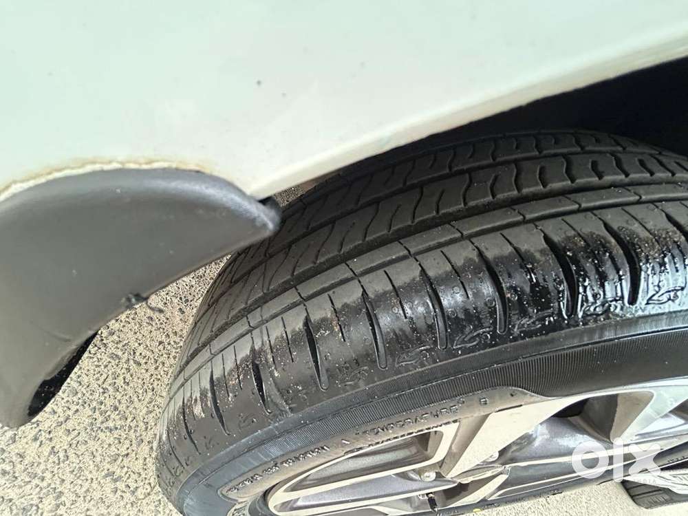 Hyundai Aura 2022 Petrol Good Condition Full Showroom Track