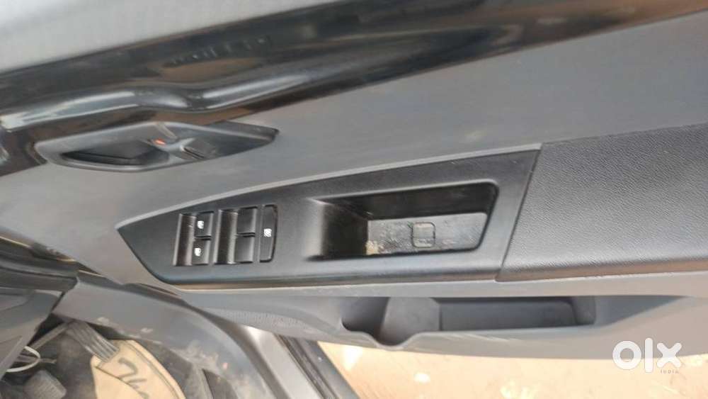 Mahindra Kuv 100 Mahindra-kuv-100-d75-k4-plus, 2018, Cng & Hybrids