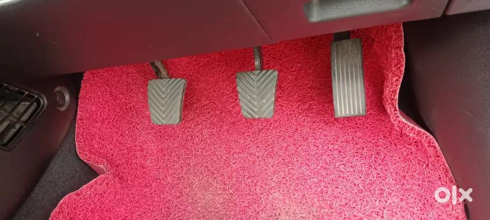 Hyundai Venue 2021 Petrol Well Maintained