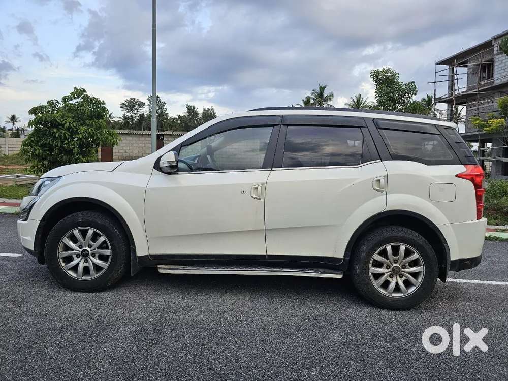 Xuv 500  W10 In Superb Condition  Well Maintained Vehicle