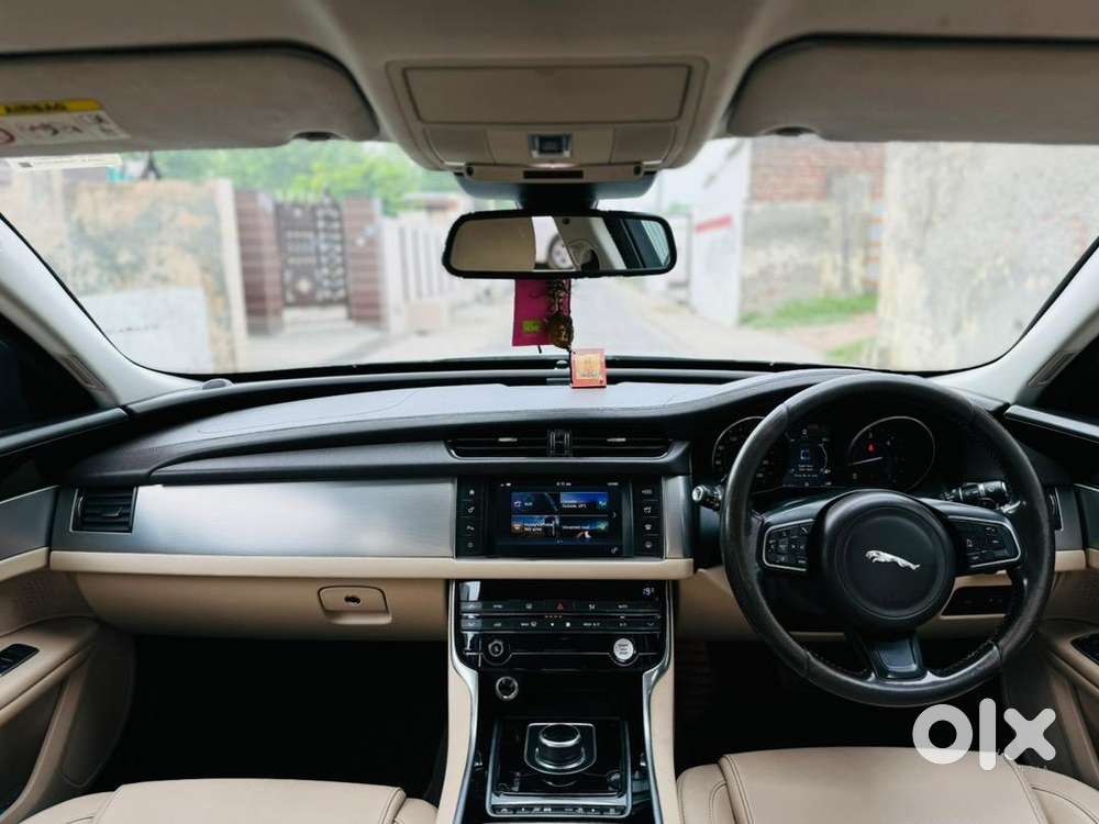 Jaguar Xf Automatic Diesel 2017