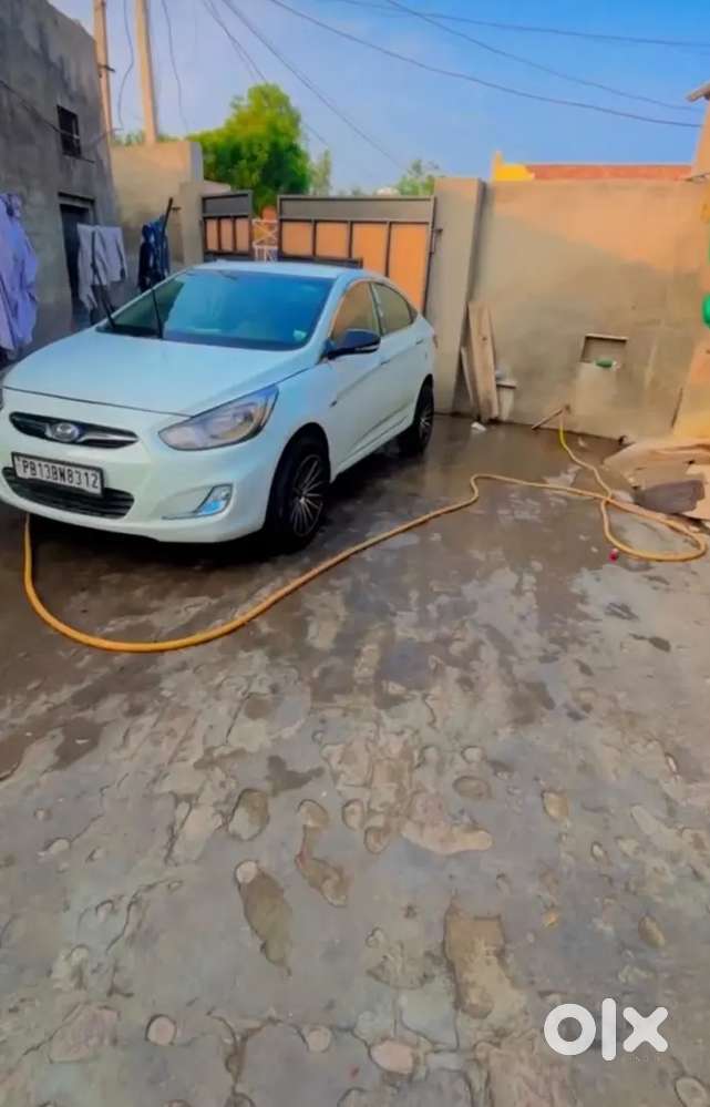 Hyundai Verna 1.6 Sx 2012