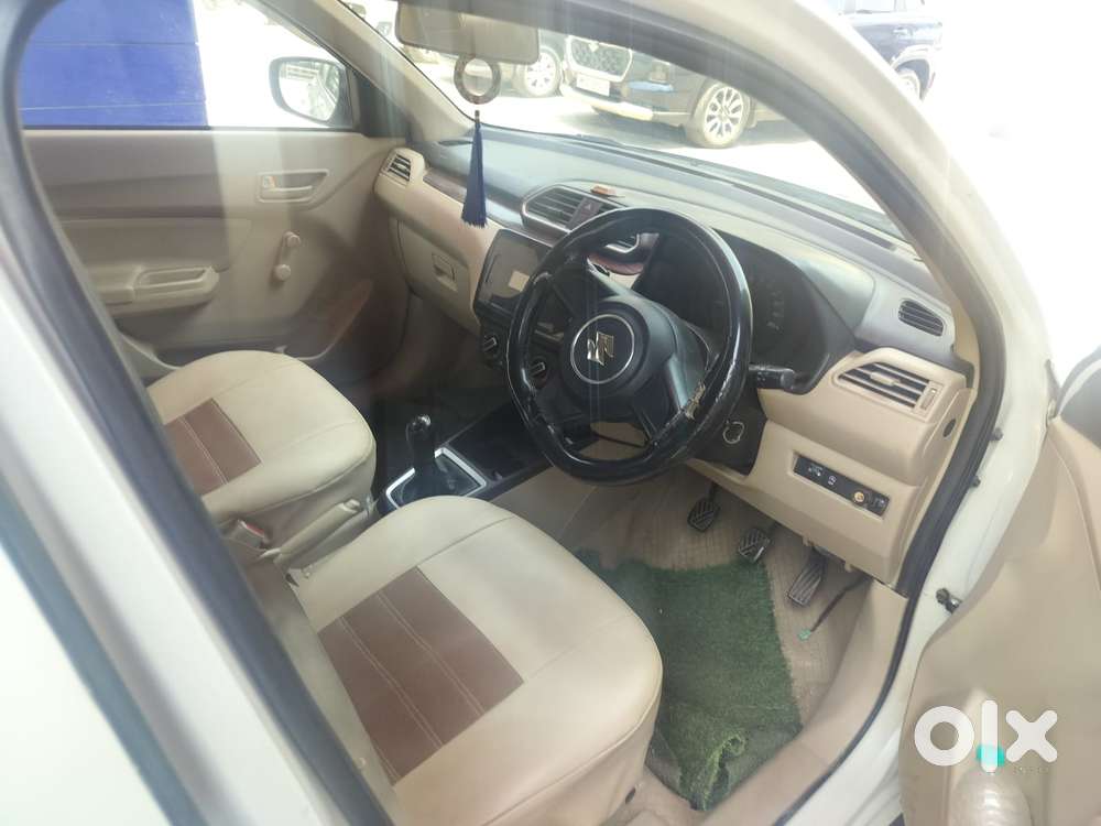 Maruti Suzuki Swift Dzire 1.2 Lxi Bsiv, 2022, Petrol