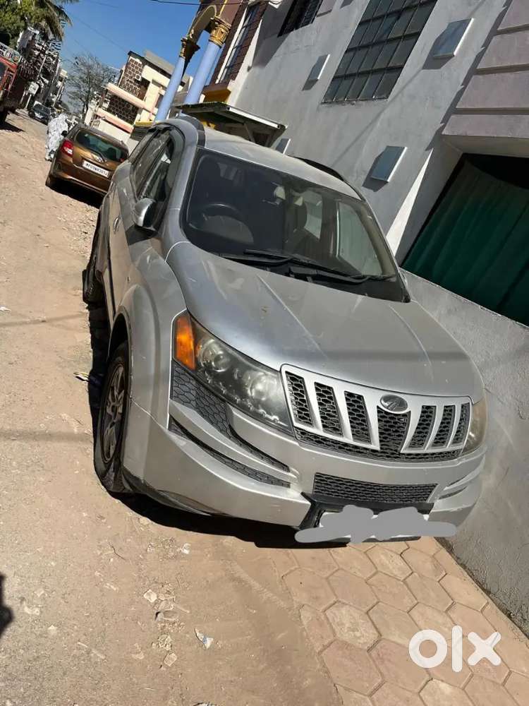 महिंद्रा Xuv 67000चली हे चारों टायर थी है ऐसी का गैस का काम हो