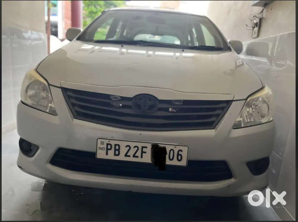 Toyota Innova Diesel 2012