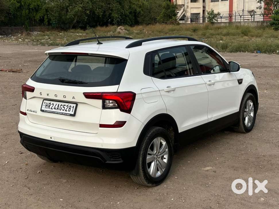 Skoda Kushaq 1.0 Tsi Active, 2023, Petrol