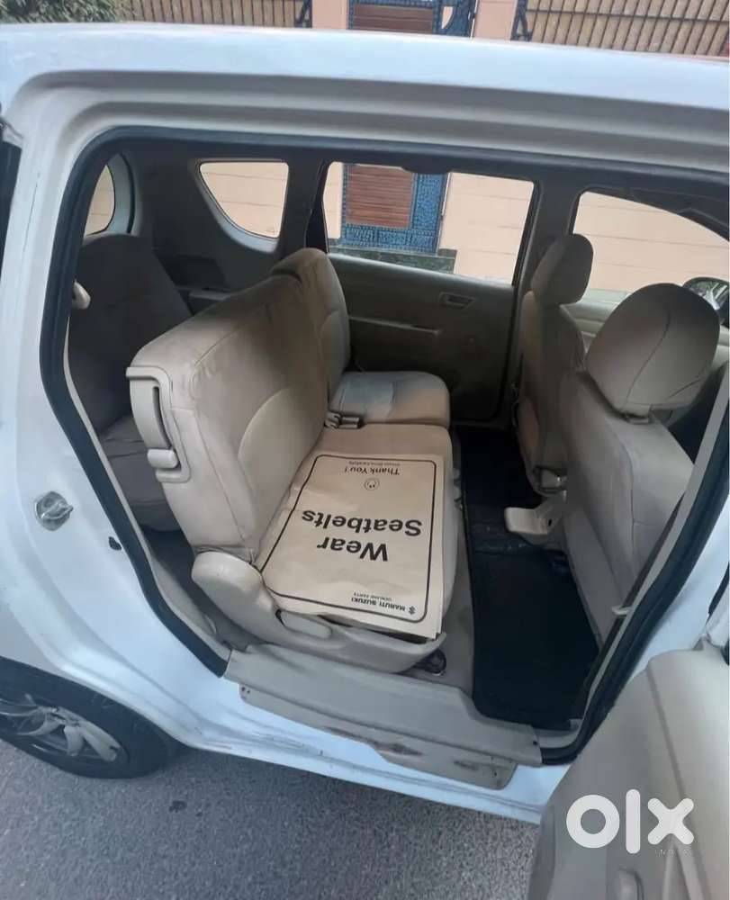 Maruti Suzuki Ertiga 2017 Cng & Hybrids 62200 Km Driven