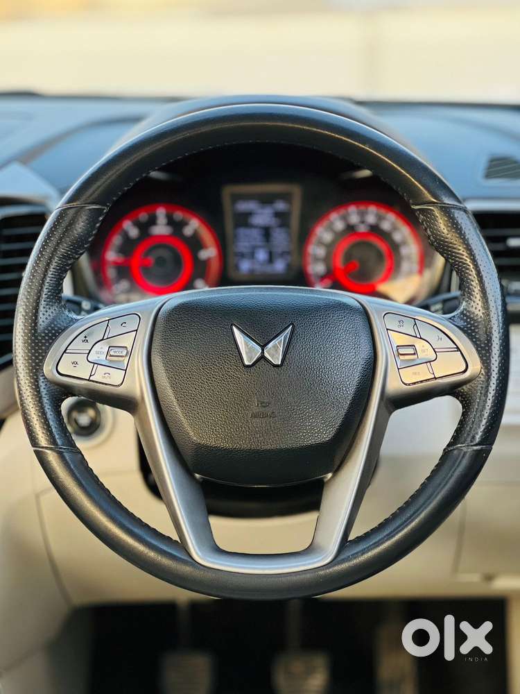 Mahindra Xuv300 W8 Option Diesel, 2024, Diesel