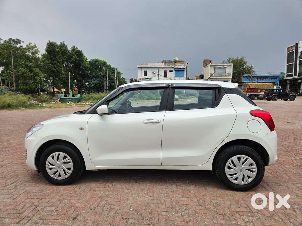Maruti Suzuki Swift Lxi Option, 2020, Petrol