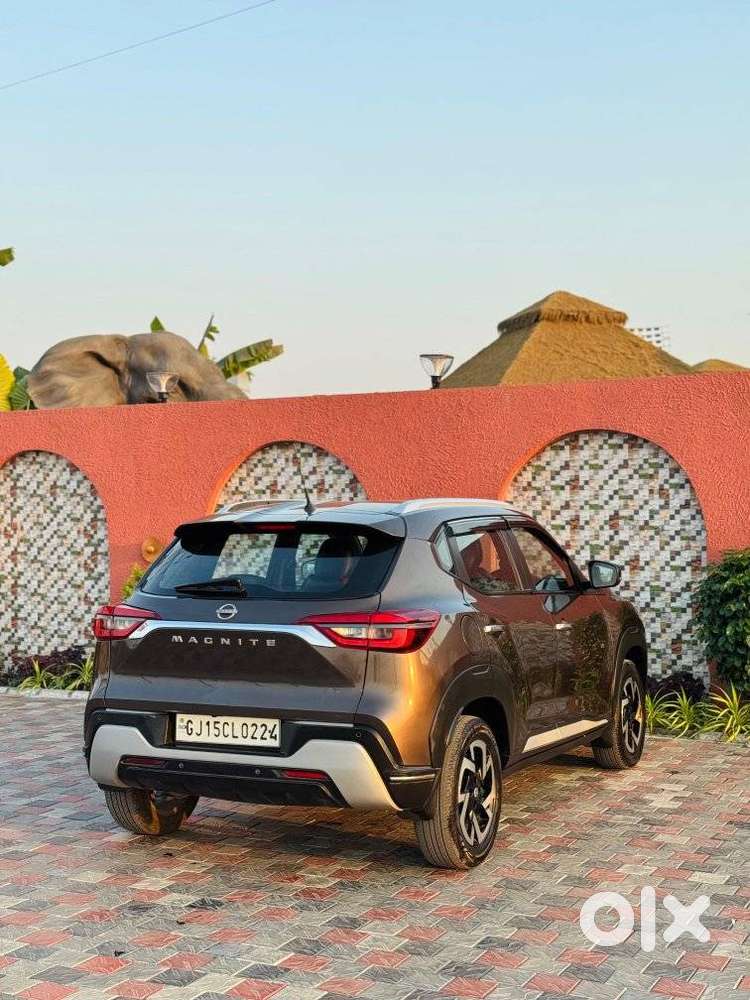Nissan Magnite 1.0 Xv, 2021, Petrol