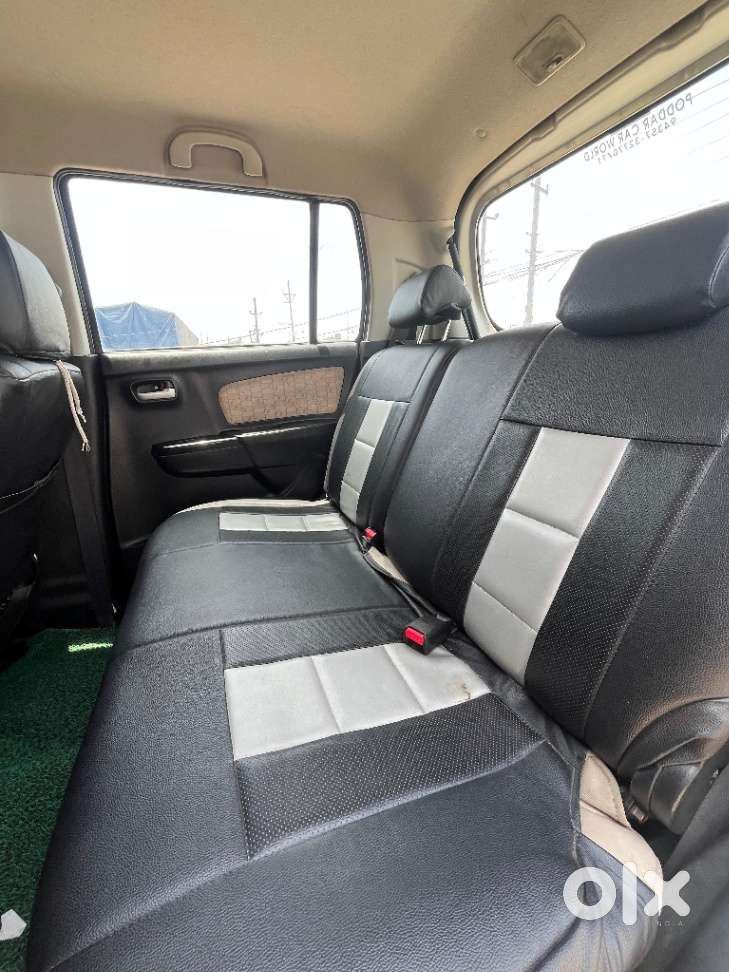Maruti Suzuki Wagon R Vxi Amt1.2, 2017, Petrol